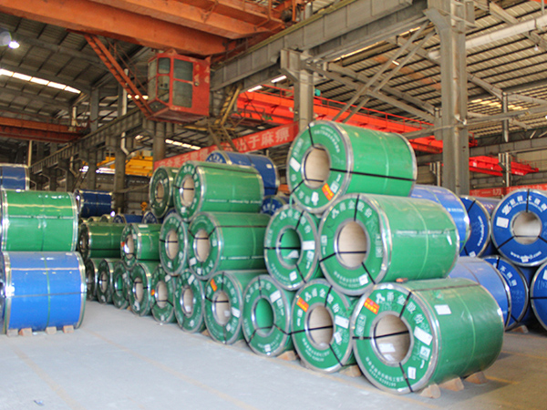 倉庫一角-心玲不銹鋼